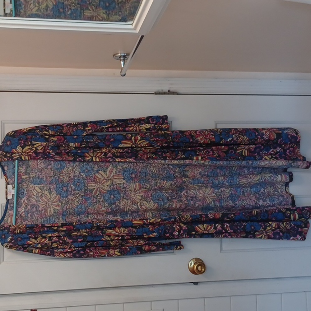 EUC - LULAROE - SARAH CARDIGAN SWEATER - L